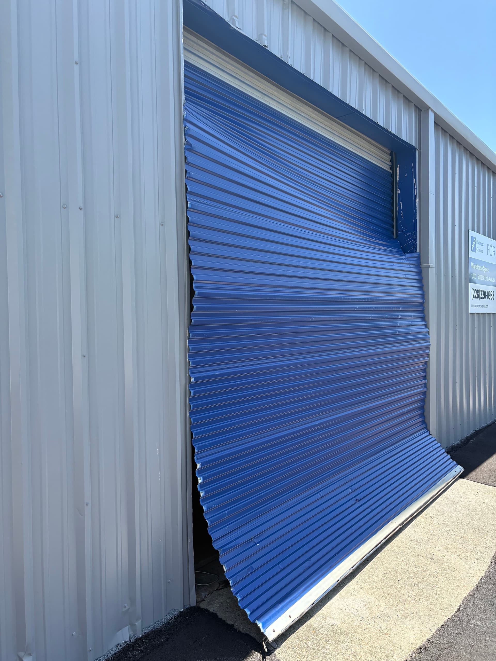 Gallery photos for Why Damaged Commercial Roll-Up Doors Need Fast Replacement: Image #4