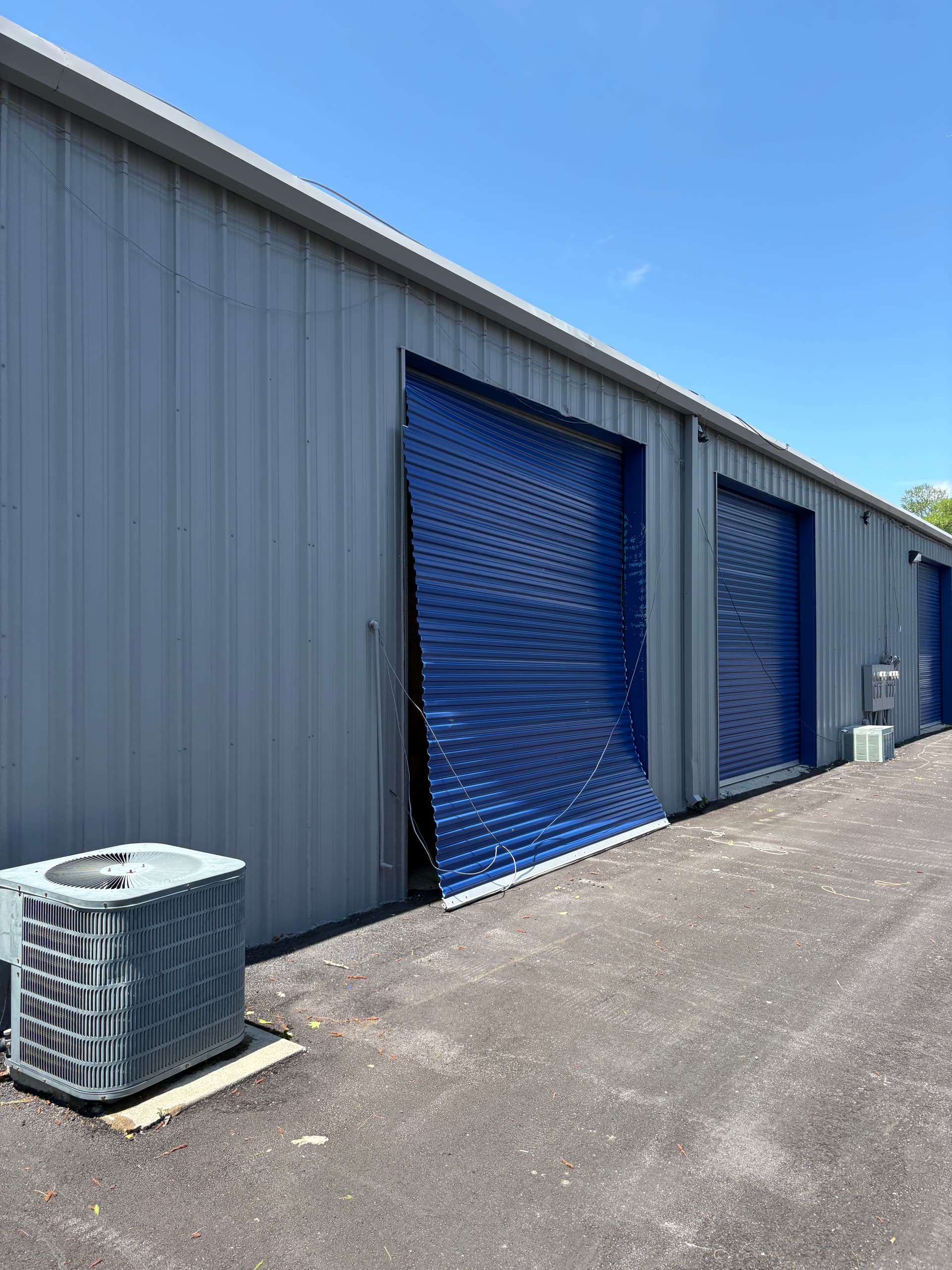 Why Damaged Commercial Roll-Up Doors Need Fast Replacement image