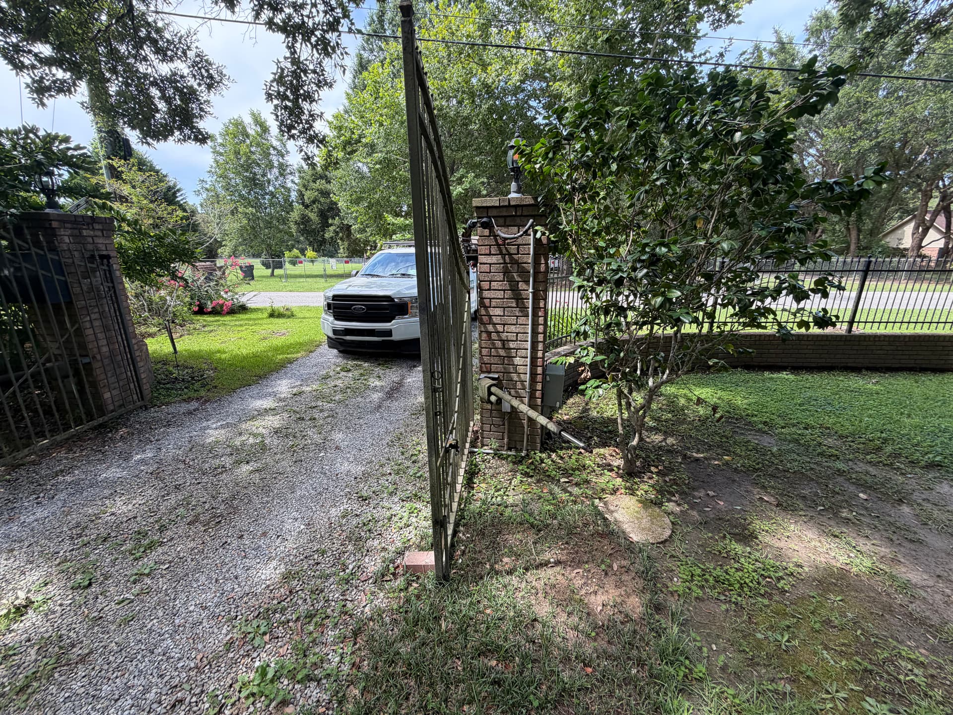Gallery photos for Gate Operator Repair That Gets Your Entrance Working Again: Image #1