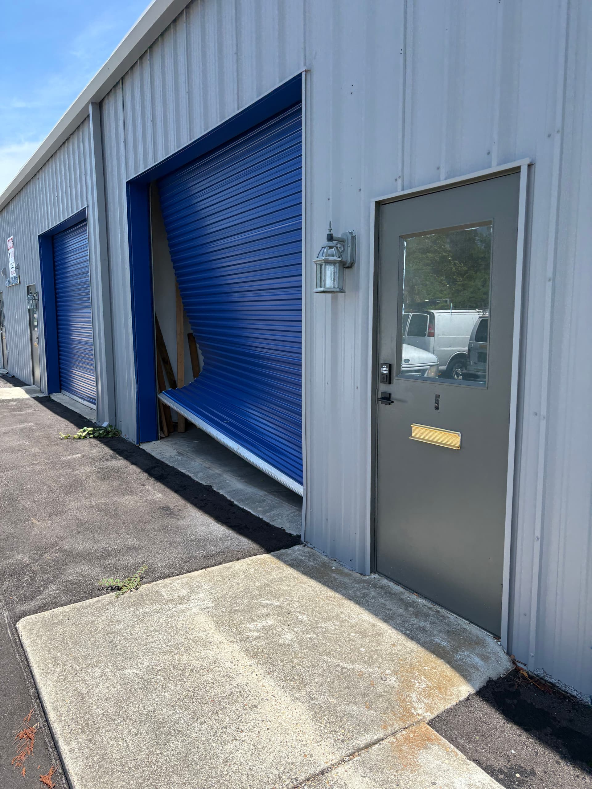 Gallery photos for Why Damaged Commercial Roll-Up Doors Need Fast Replacement: Image #2