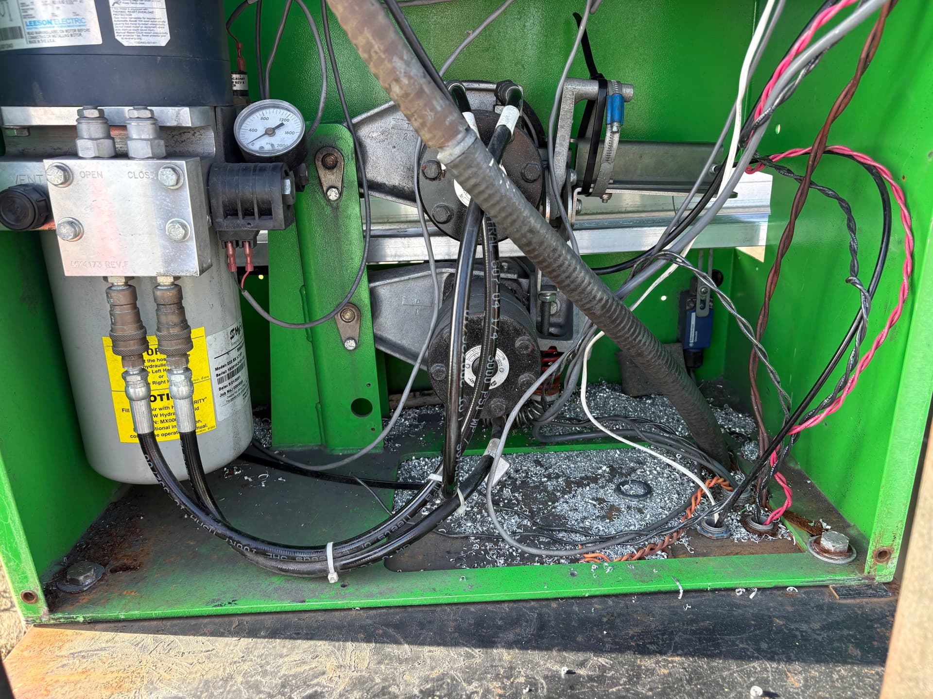 Gallery photos for Sliding Gate Repair - Motor, Wiring, and Electrical Diagnostics: Image #2